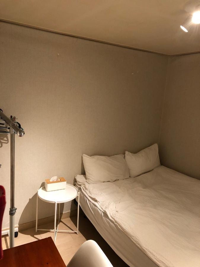 Хостел Rich House Dongdaemun Сеул Екстер'єр фото